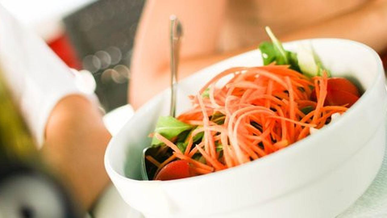 5 Tips sehat dan cantik menjelang pernikahan dengan makanan organik