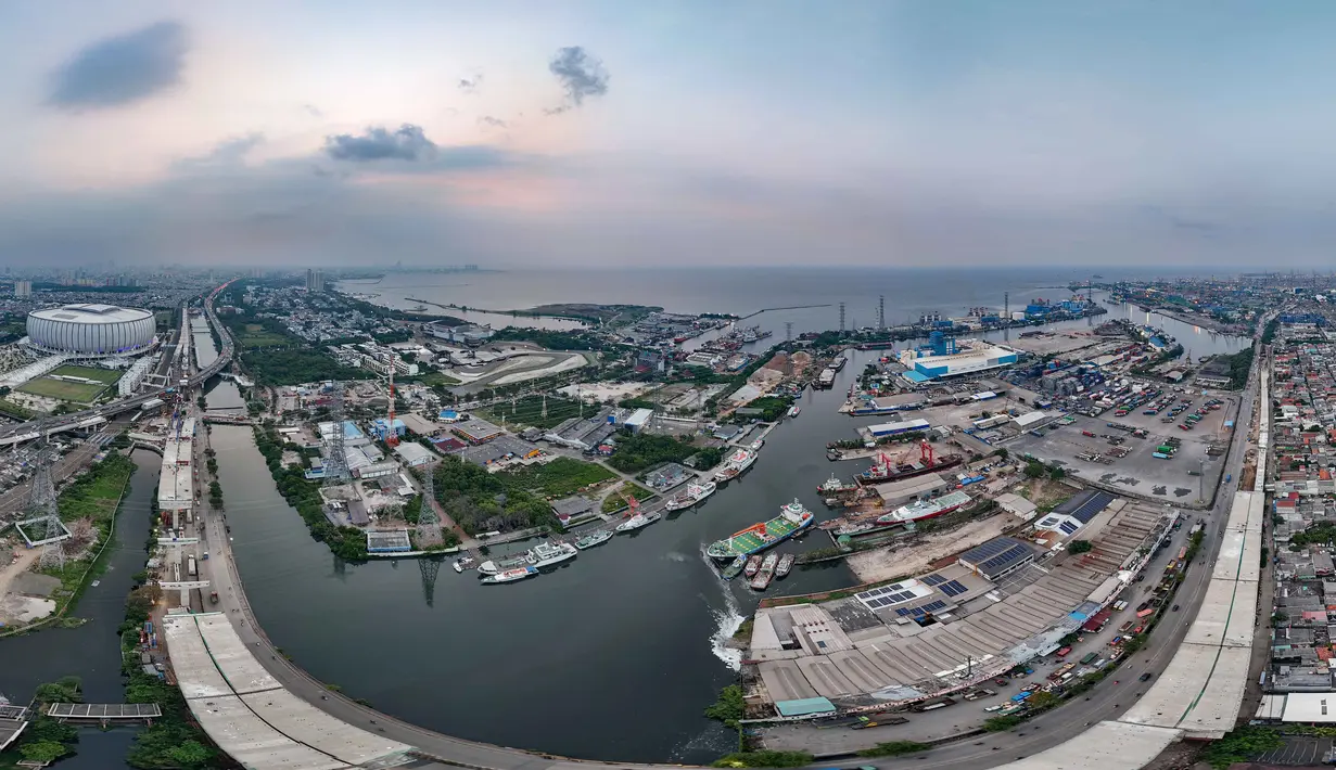 Diketahui, pembangunan jalan tol Harbour Road II sepanjang 9,6 kilometer yang dimulai dari Ancol Timur hingga Pluit dibangun dengan konsep layang (elevated). (merdeka.com/Arie Basuki)