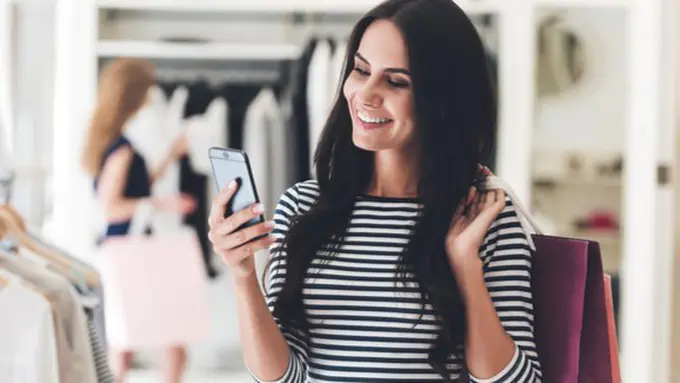 Ibu mengatur keuangan keluarga