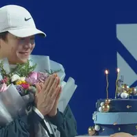 Reaksi Park Eun Seok saat diberi kejutan ultah. (credit:youtube.com/@RansEntertainment)