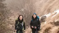 Nikita Willy di Mardi Himal Trek. (dok. Instagram @nikitawillyofficial94/https://www.instagram.com/p/B86GqhJH72r//Adhita Diansyavira)