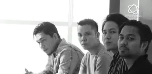 Bukan sekedar album, ini kisah Armada Band dalam membuat album.