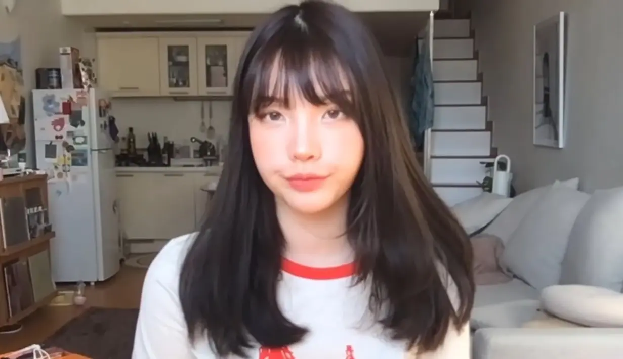 Xooos (Instagram @xooos_)