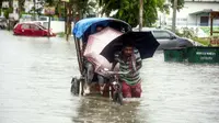 Banjir di Nepal akibat guyuran hujan muson pada Kamis 11 Juli 2019 (AFP/Arindam Dey)