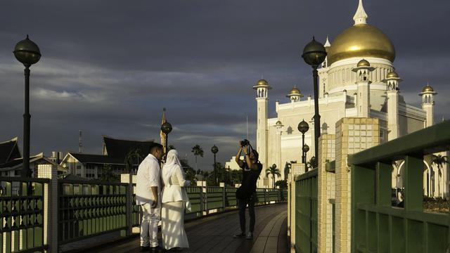 Masjid Sultan Omar Ali Saifuddien, Brunei