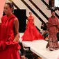 Pembukaan Fashion Nation dengan parade busana dari desainer ternama tanah air dan mancanegara