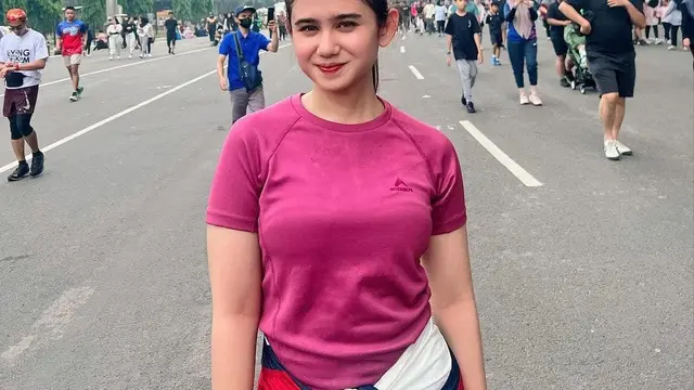 Tissa Biani membintangi film Setengah Hati.