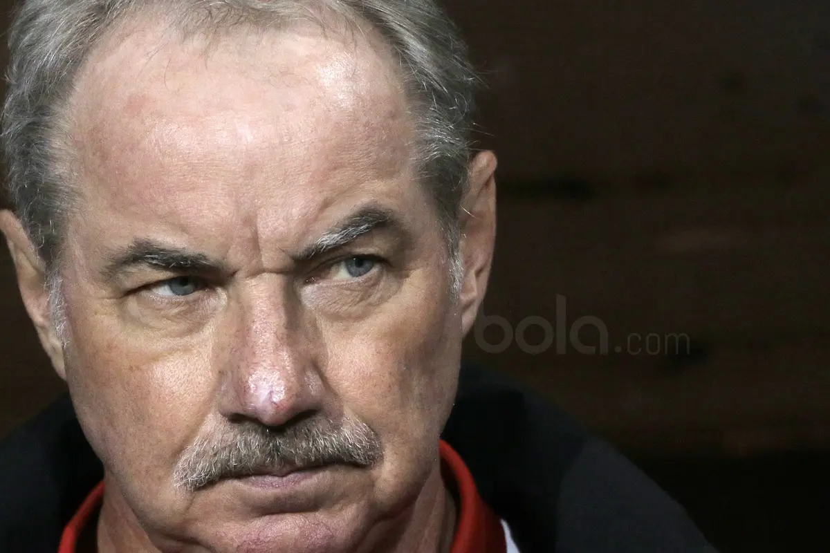 Alfred Riedl