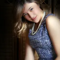 Marshanda. (Fotografer: Andy Masela, Digital Imaging: Muhammad Iqbal Nurfajri)