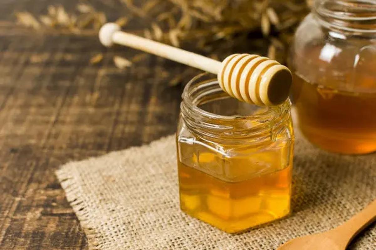 10 Bahan Makanan yang Tidak Dianjurkan Disimpan di Kulkas, dari Bawang sampai Madu