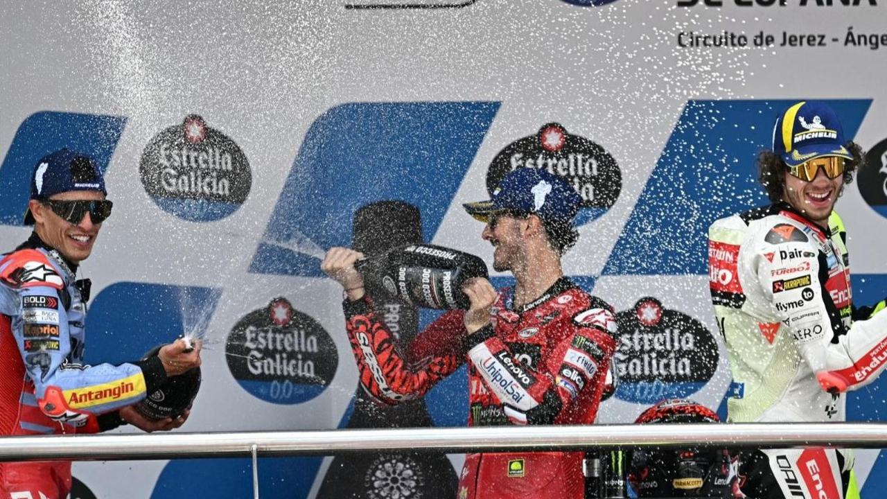 Pembalap Ducati Lenovo Team, Pecco Bagnaia, berhasil memenangkan balapan MotoGP Spanyol 2024 di Sirkuit Jerez. Di posisi kedua diikuti pembalap Gresini Racing, Marc Marquez dan di posisi ketiga pembalap Pertamina Enduro VR46 Racing Team, Marco Bezzecchi. 