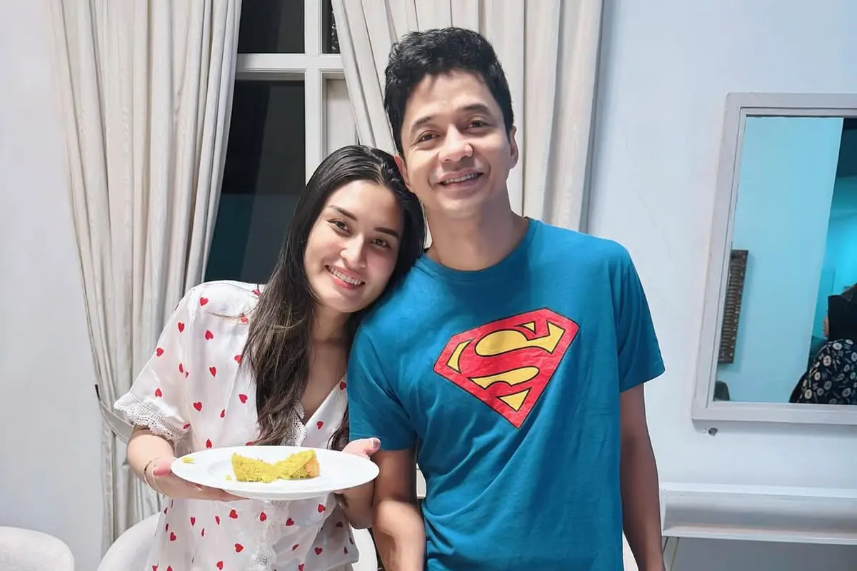 8 Potret Sudut Rumah Angbeen Rishi dan Adly Fairuz, Dapur Jadi Spot Favorit