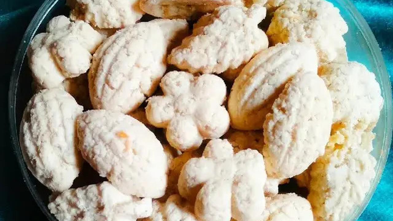 Cara Membuat Sagon Kelapa dengan Rasa Khas yang Legendaris