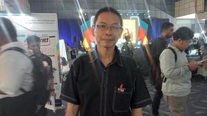 Menolak Slow Living, Semangat Kurniawan Melamar Kerja yang Tak Lekang Usia