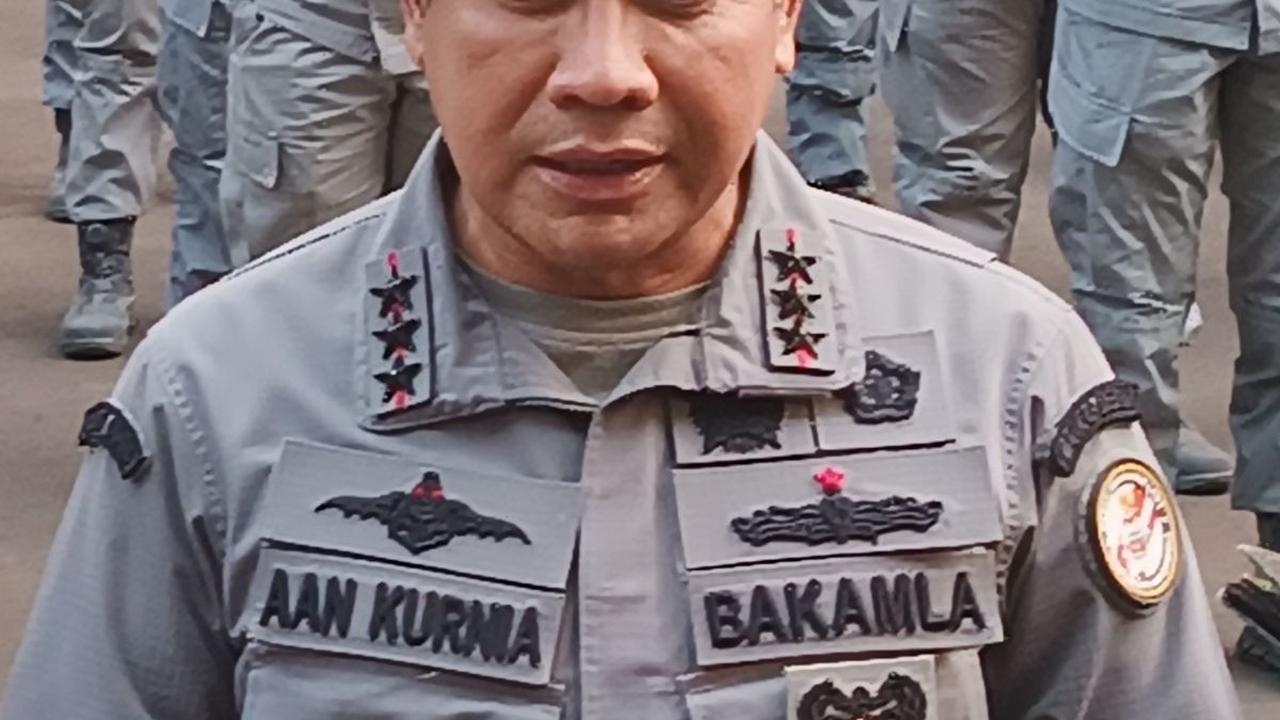 Momen Mantan Kabakamla Laksdya TNI Aan Serahkan Tongkat Komando ke Laksdya Irvansyah