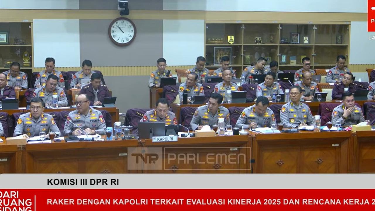 Polri rapat bareng Komisi III DPR