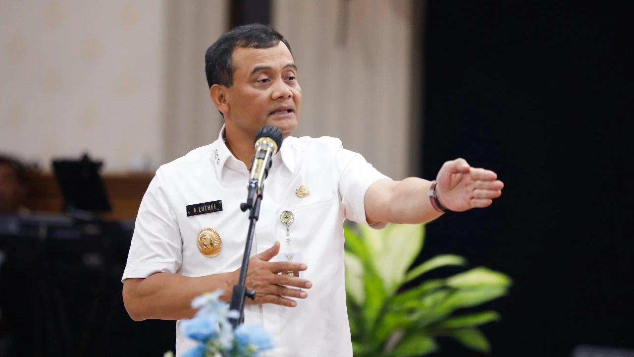 Gubernur Luthfi Minta Warga Jateng Tak Berlebihan Rayakan Tahun Baru di Tengah Potensi Bencana