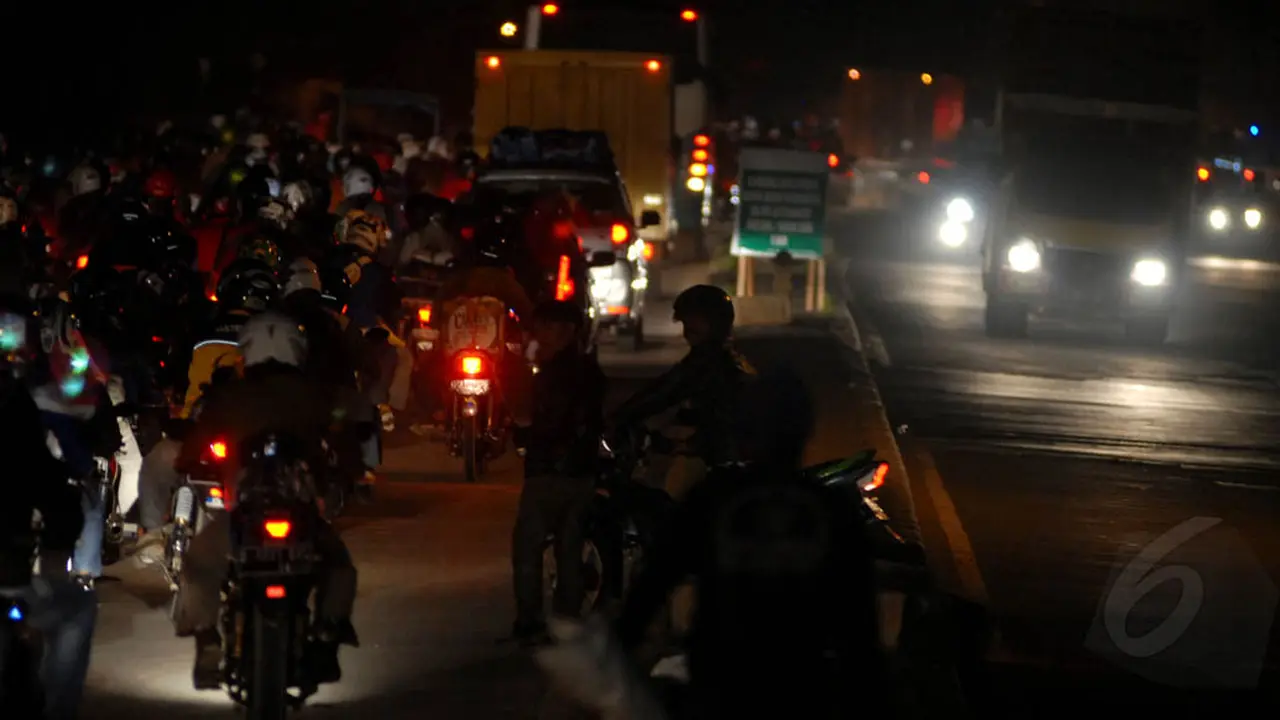 Karawang Dipadati Ribuan Motor 