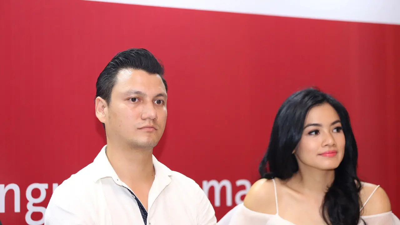 [Bintang] Titi Kamal - Christian Sugiono