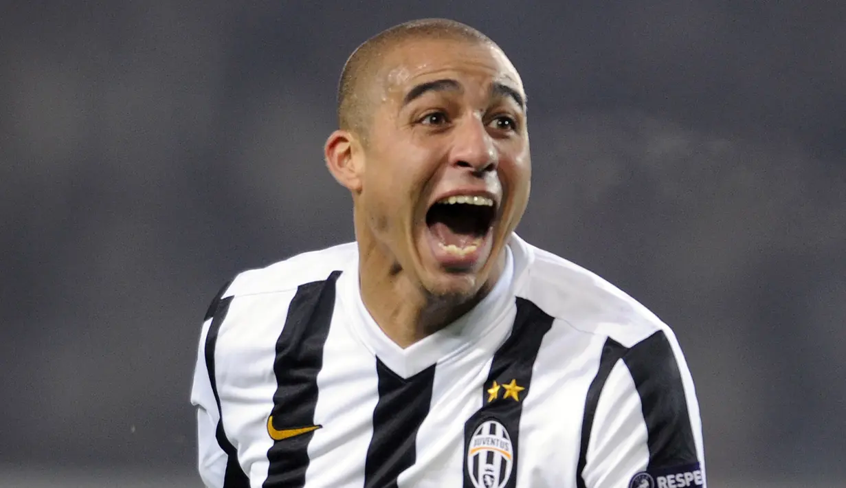 Trezeguet mencetak 171 gol dari seluruhan penampilannya bersama Juventus di Serie A dan Serie B. Pemain yang memiliki julukan 'Trezegol' ini juga memberikan dua trofi Liga Italia serta membawa Juve ke final Liga Champions 2002. (AFP/Damien Meyer)