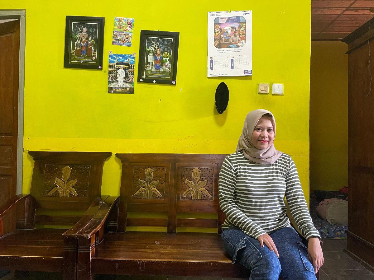 Selalu Detail dan Disiplin Dalam Membantu Nasabah