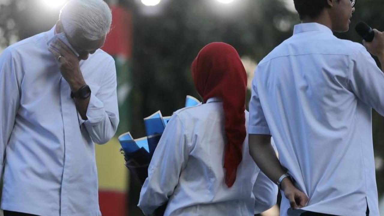 Politikus PDIP menyampaikan terima kasih dan maaf kepada masyarakat Jawa Tengah yang selama ini selalu mendukungnya menjalankan pemerintahan.