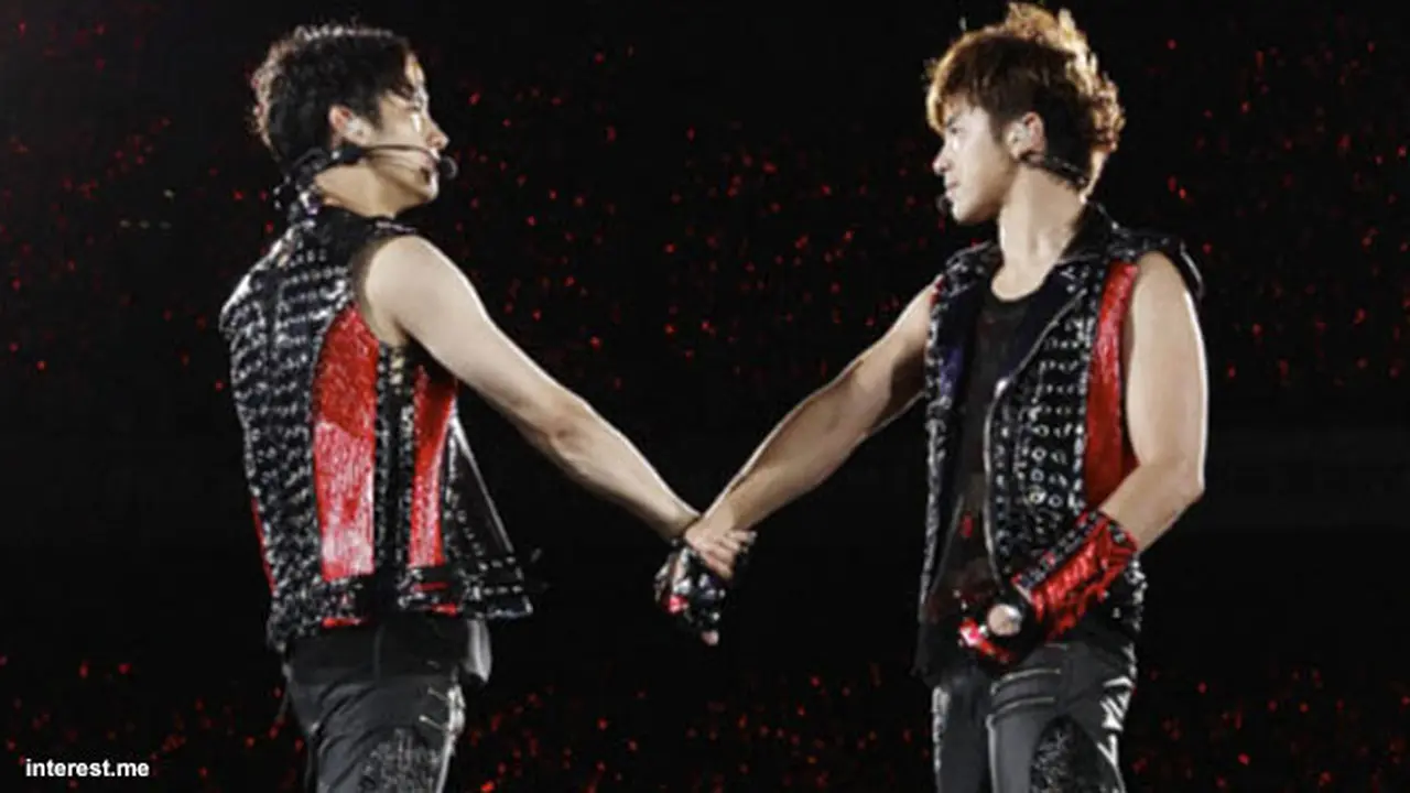 tvxq-kpop-130820b.jpg