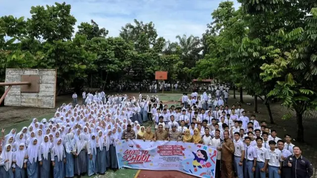 Polda Riau melakukan penguatan fungsi Indonesia Safety Driving Centre (ISDC).