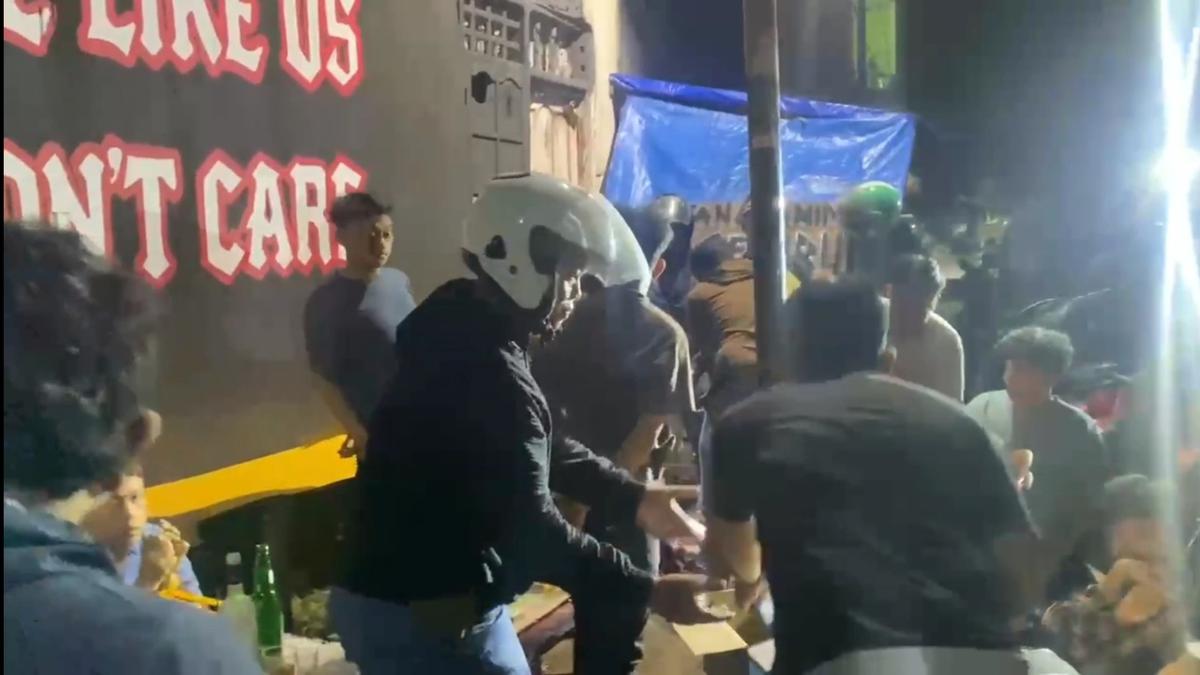 Viral 4 Anggota Geng Motor Tabrak dan Tebas Korbannya, Ditangkap Saat Pesta Miras