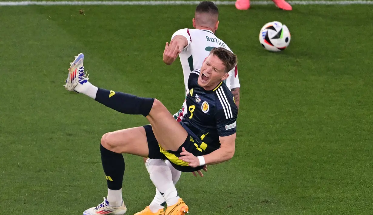 Hongaria masih berpeluang lolos ke babak 16 besar Euro 2024 sebagai yang terbaik ketiga namun menunggu hasil grup B, C, D, E, dan F terlebih dahulu.  (DAMIEN MEYER / AFP)