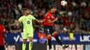 Gol-gol Osasuna dicetak oleh Ante Budimir (18', 72'), Bryan Zaragoza (28'), dan Abel Bretones (85'). Sementara Barcelona membalas melalui Pau Victor (53') dan Lamine Yamal (89'). (AP Photo/Miguel Oses)