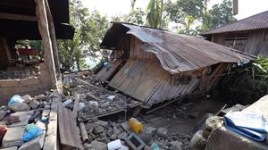 Gempa Susulan NTT Tembus 14 Ribu