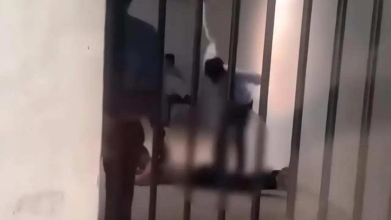 Viral Video Pria Diduga Dicambuk di KPPG Bogor