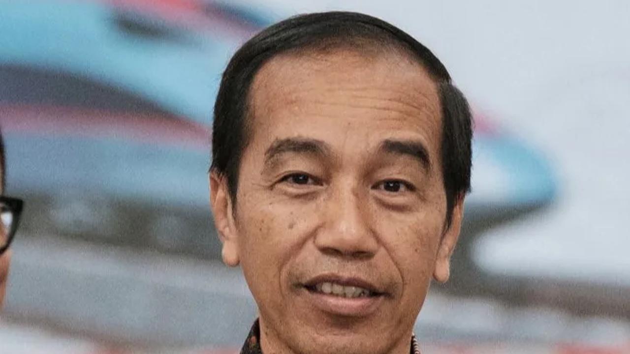 VIDEO: Tawa Jokowi Respons Kabar Mentan Syahrul Yasin Limpo Hilang di Eropa
