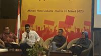 Waketum PKB Jazilul Fawaid turut menanggapi hasil survei elektabilitas Capres 2024 yang dirilis PolMark Indonesia. Dia menyebut, hanya Prabowo dan Muhaimin Ketum Parpol yang masuk 5 besar Capres 2024. (Liputan6.com/Muhammad Radityo Priyasmoro)