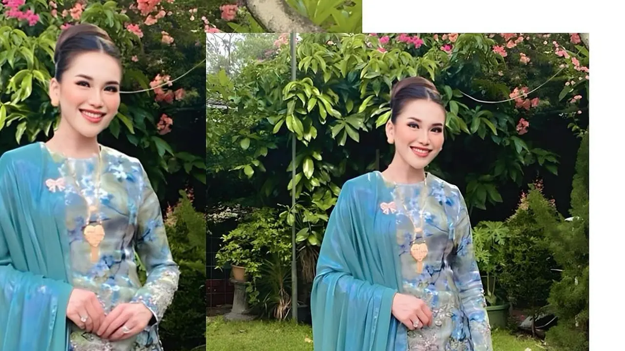 Baju kurung Ayu Ting Ting