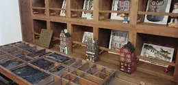 Viral, Gen Z mulai menggemari berburu stempel di berbagai Museum di Indonesia, Rabu (15/7). (Liputan6.com/Nurri Indah)