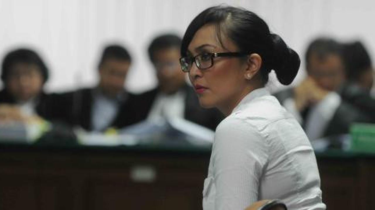 Angie akan buka-bukaan di rumahnya
