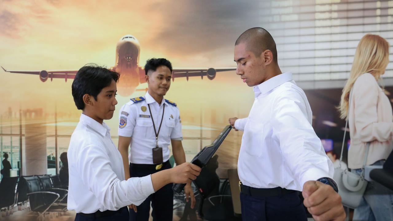 Sekolah pilot di Tangerang