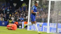 Christopher Nkunku menjadi bintang kemenangan Chelsea dengan memborong tiga gol alias hattrick. (AP Photo/Kirsty Wigglesworth)