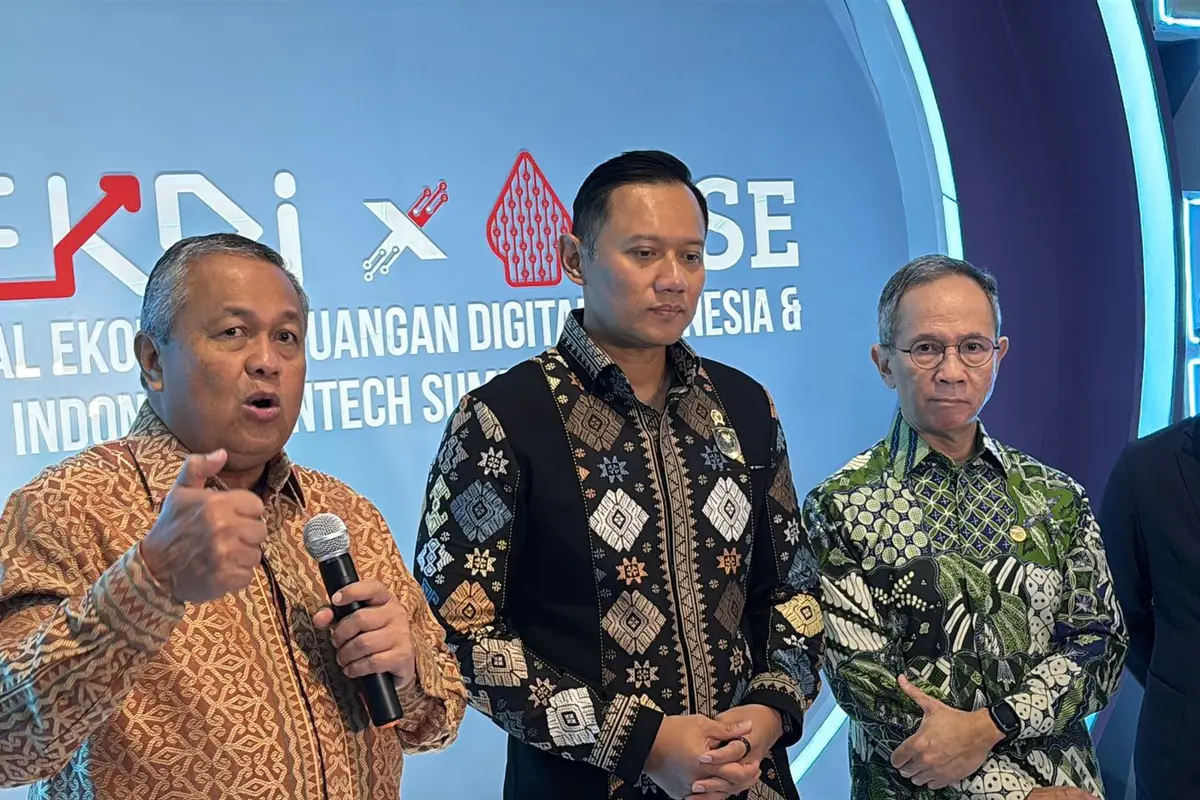 Gubernur Bank Indonesia (BI) Perry Warjiyo dalam acara FEKDI dan IFSE 2025, di JCC, Jakarta, Kamis (30/10/2025). (Foto: Liputan6.com/Tira Santia)