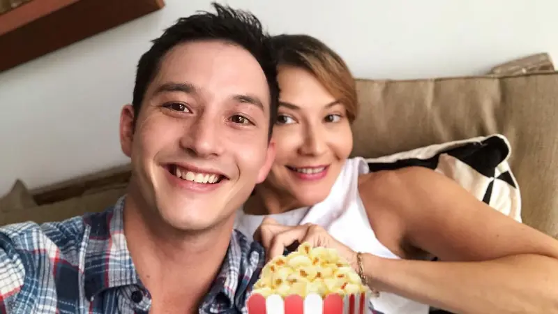 [Bintang] Tamara Bleszynski dan Mike Lewis