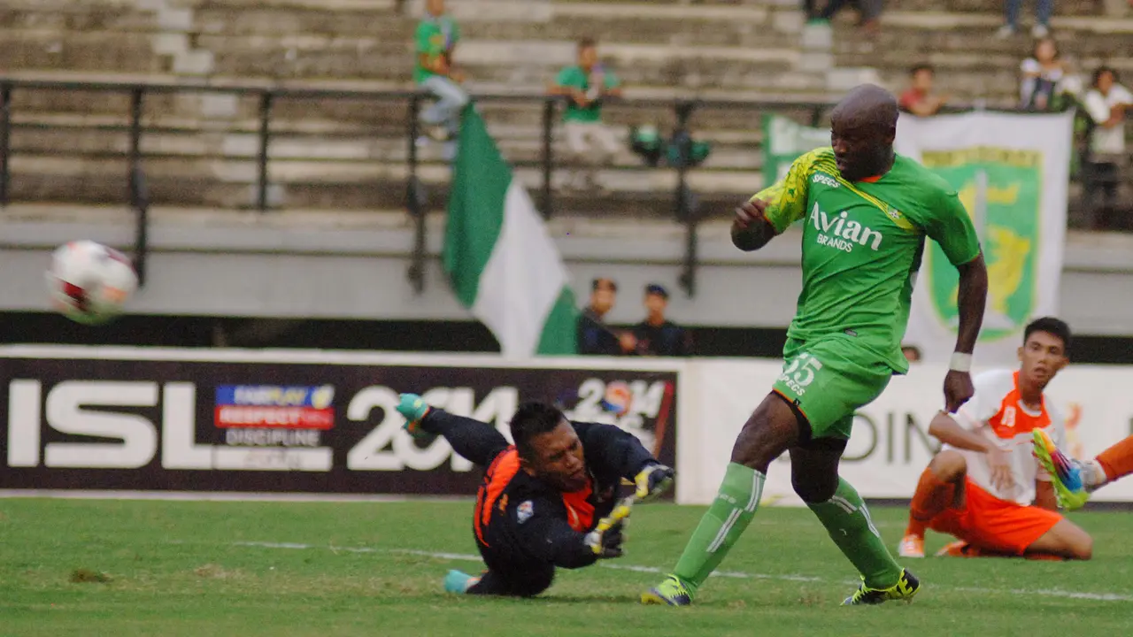Persebaya Cukur Perseru 4-0