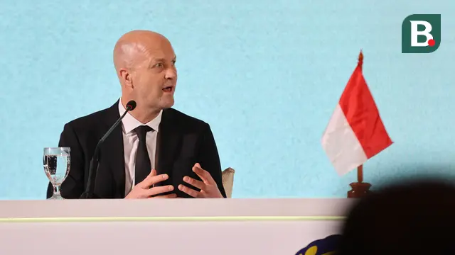 Konferensi pers penasihat teknis PSSI, Jordi Cruyff