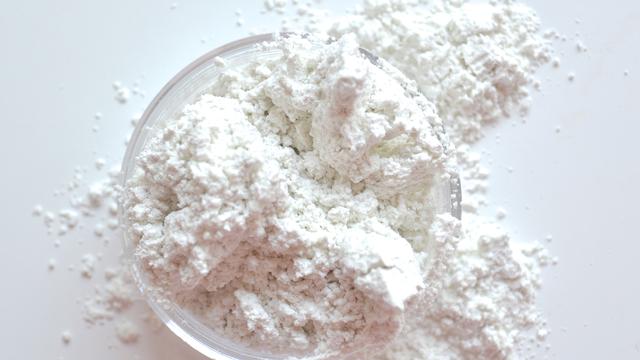 bedak tabur
