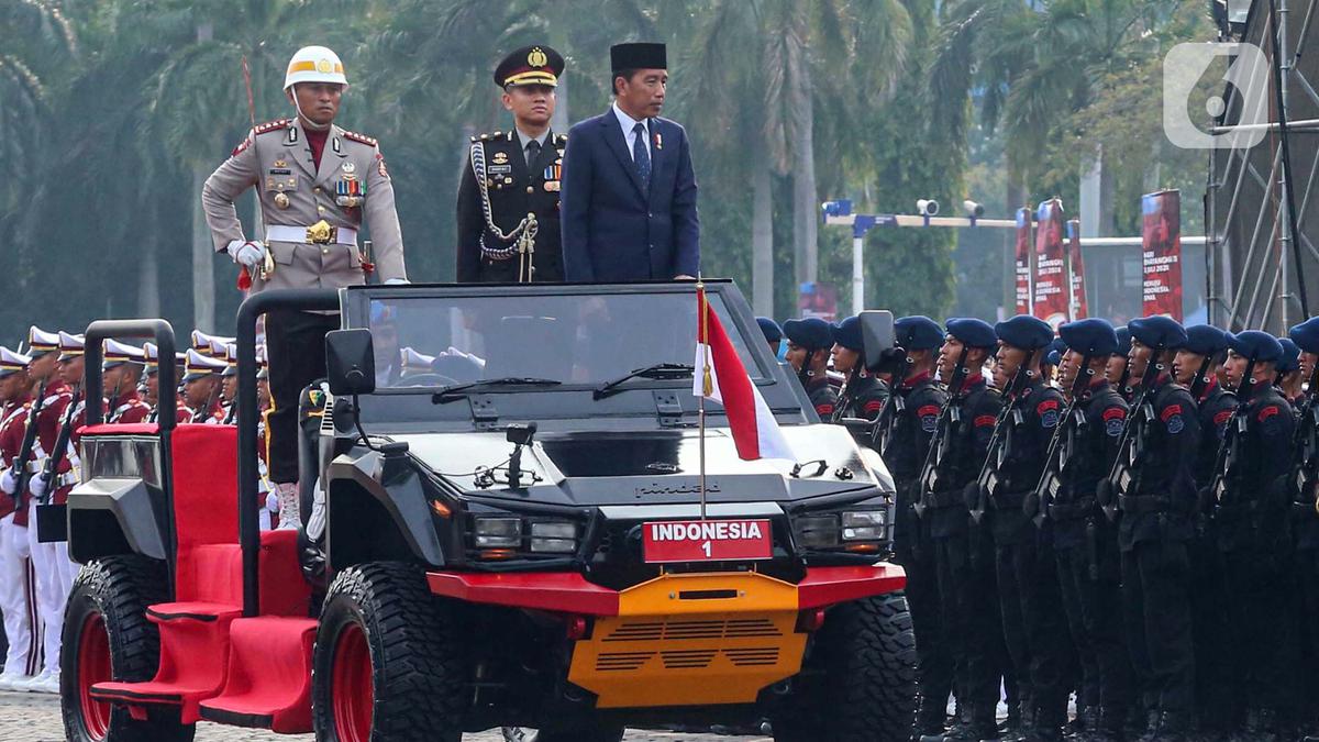 Presiden Jokowi Pimpin Upacara Puncak HUT ke-78 Bhayangkara Berita Viral Hari Ini Kamis 4 Juli 2024