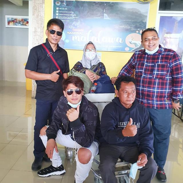 6 Momen Liburan Lesty Kejora dan Rizky Billar di Sumba, Makin Lengket