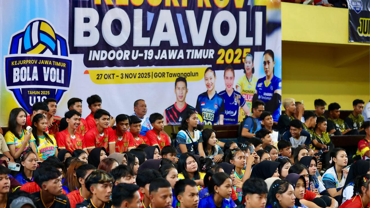 Bupati Ipuk Buka Kejurprov Voli U-19 di Banyuwangi