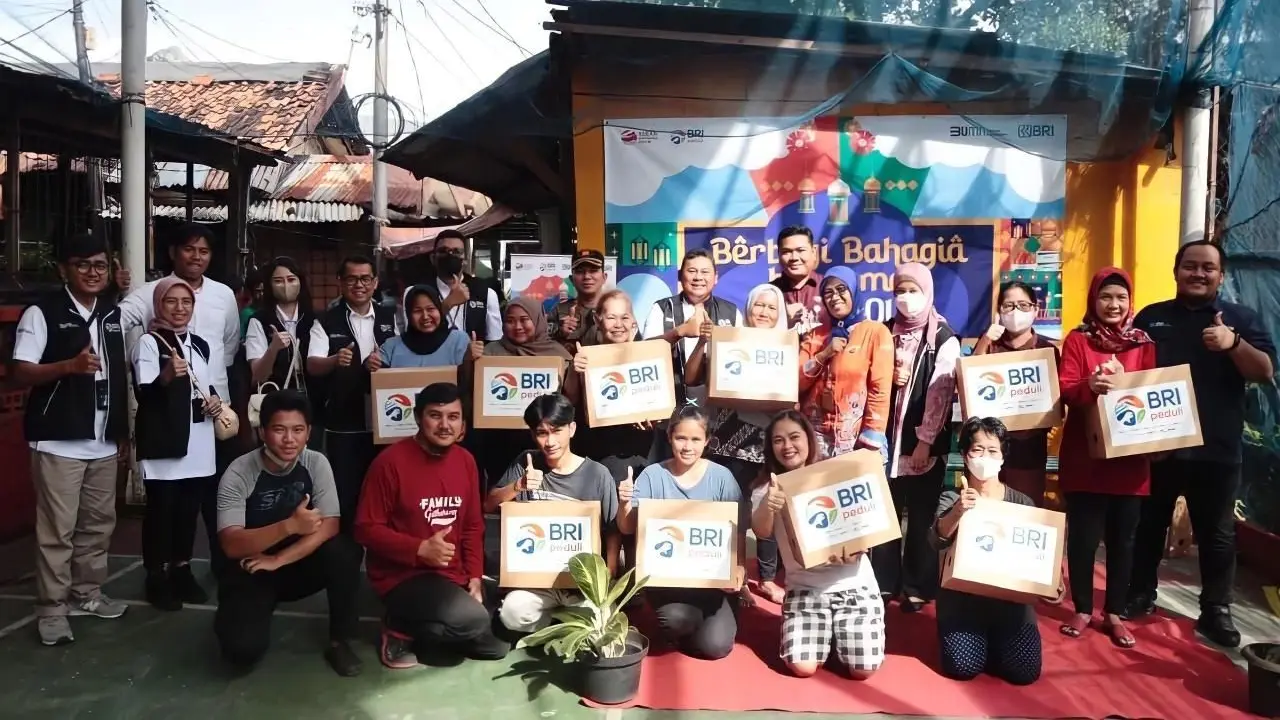 PT Danareksa Investment Management (DIM) bersama dengan BRI bersinergi melaksanakan kegiatan Corporate Social Responsibility (CSR) Ramadan 1444 H.