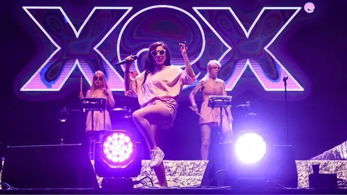 [Bintang] Charli XCX